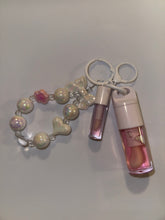 Load image into Gallery viewer, LIPGLOSS KEYCHAIN / BRACELET