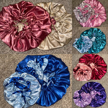 Load image into Gallery viewer, MOMMY AND ME BONNETS
