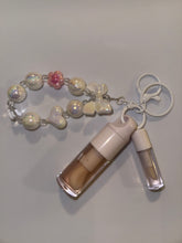 Load image into Gallery viewer, LIPGLOSS KEYCHAIN / BRACELET
