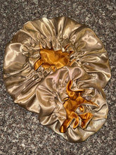 Load image into Gallery viewer, Mommy &amp; Me Reversible Bonnet
